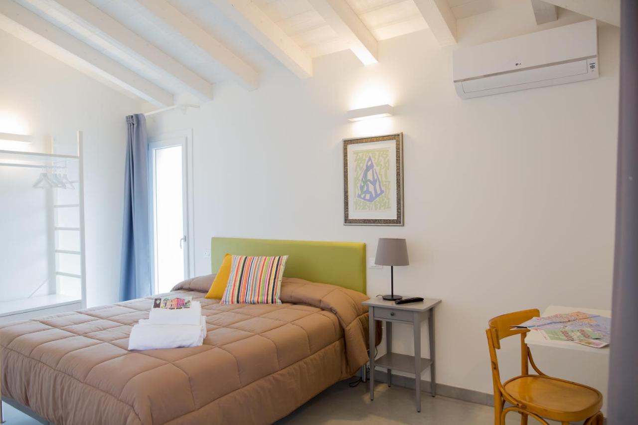 Guest House Bella Onda Tessera Exterior photo