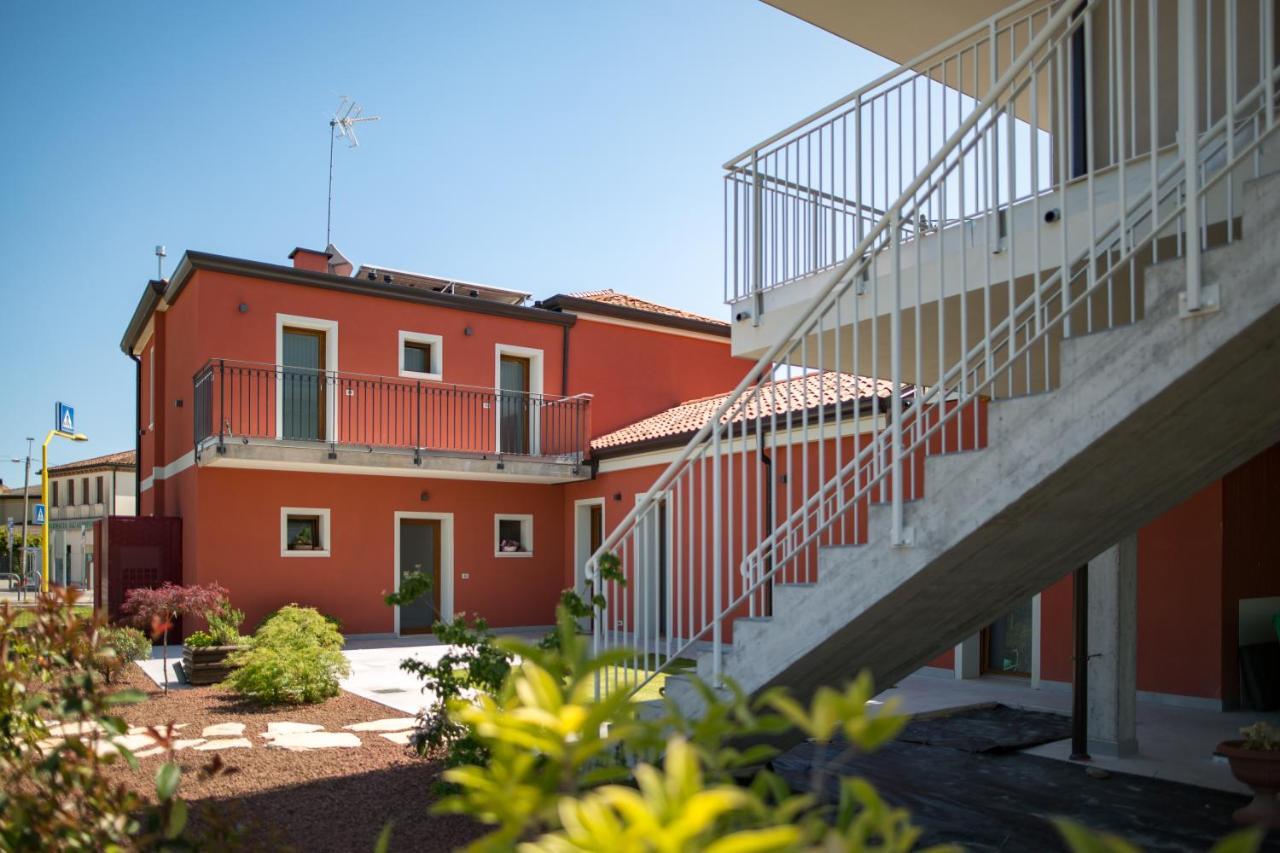 Guest House Bella Onda Tessera Exterior photo